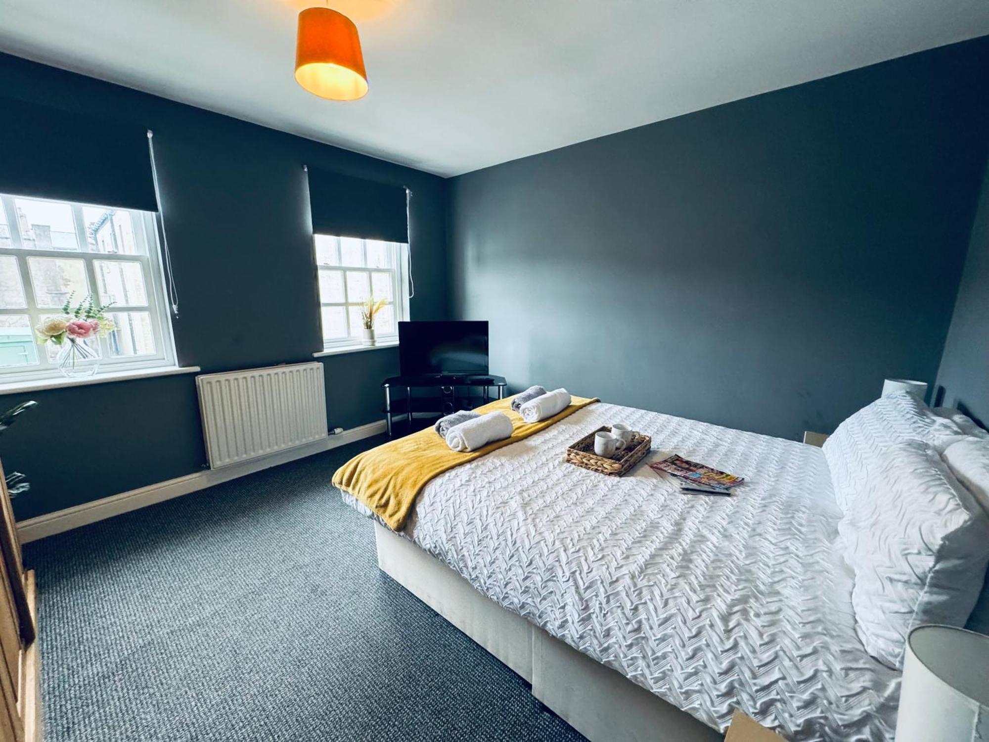 Queens Townhouse - 4 Bed Уайтхейвън Екстериор снимка