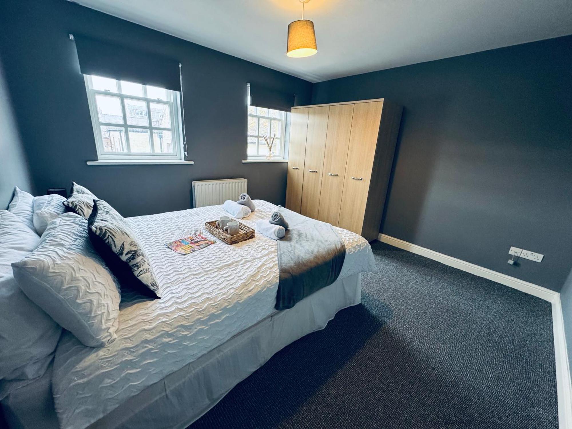 Queens Townhouse - 4 Bed Уайтхейвън Екстериор снимка