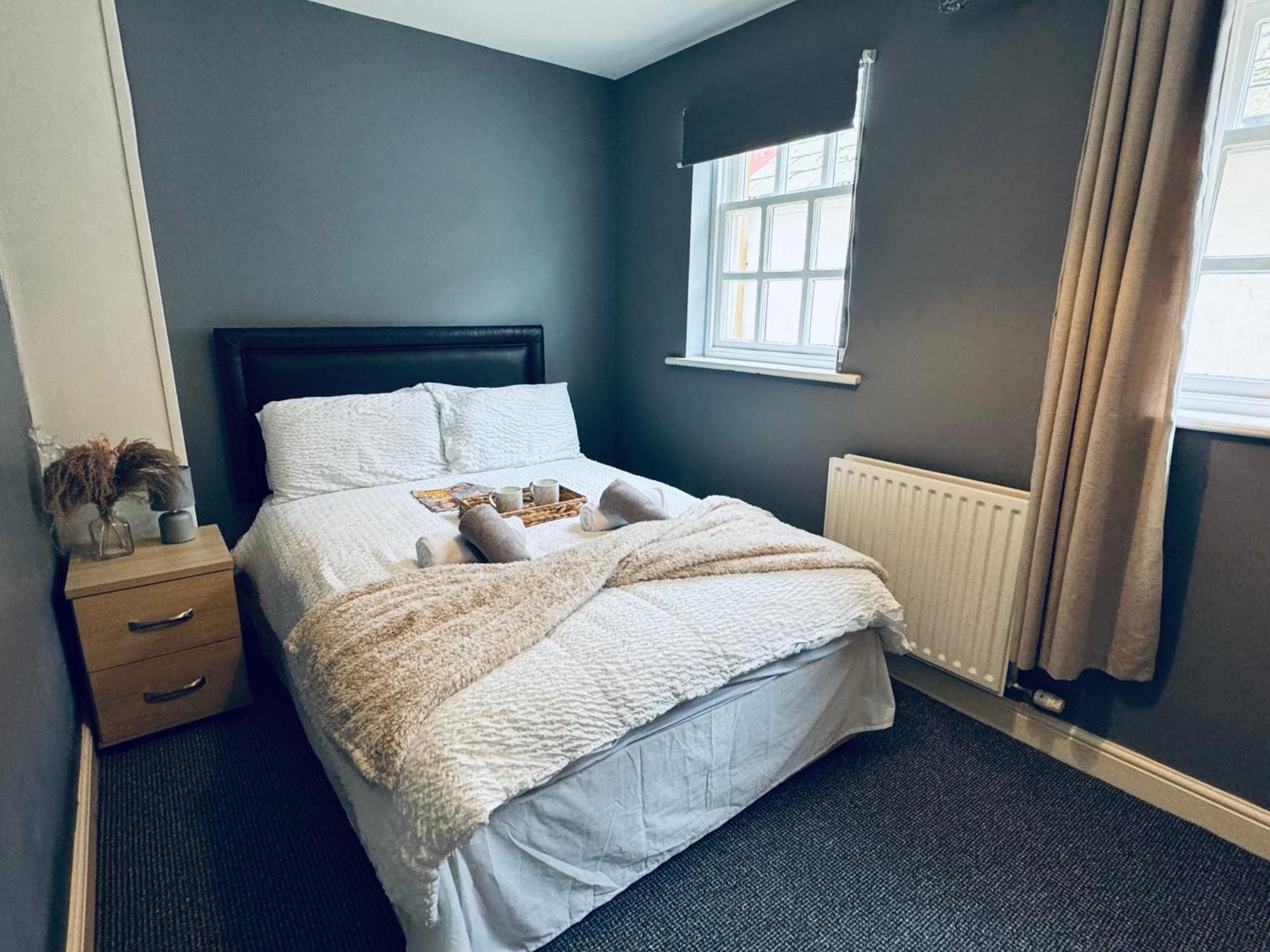 Queens Townhouse - 4 Bed Уайтхейвън Екстериор снимка